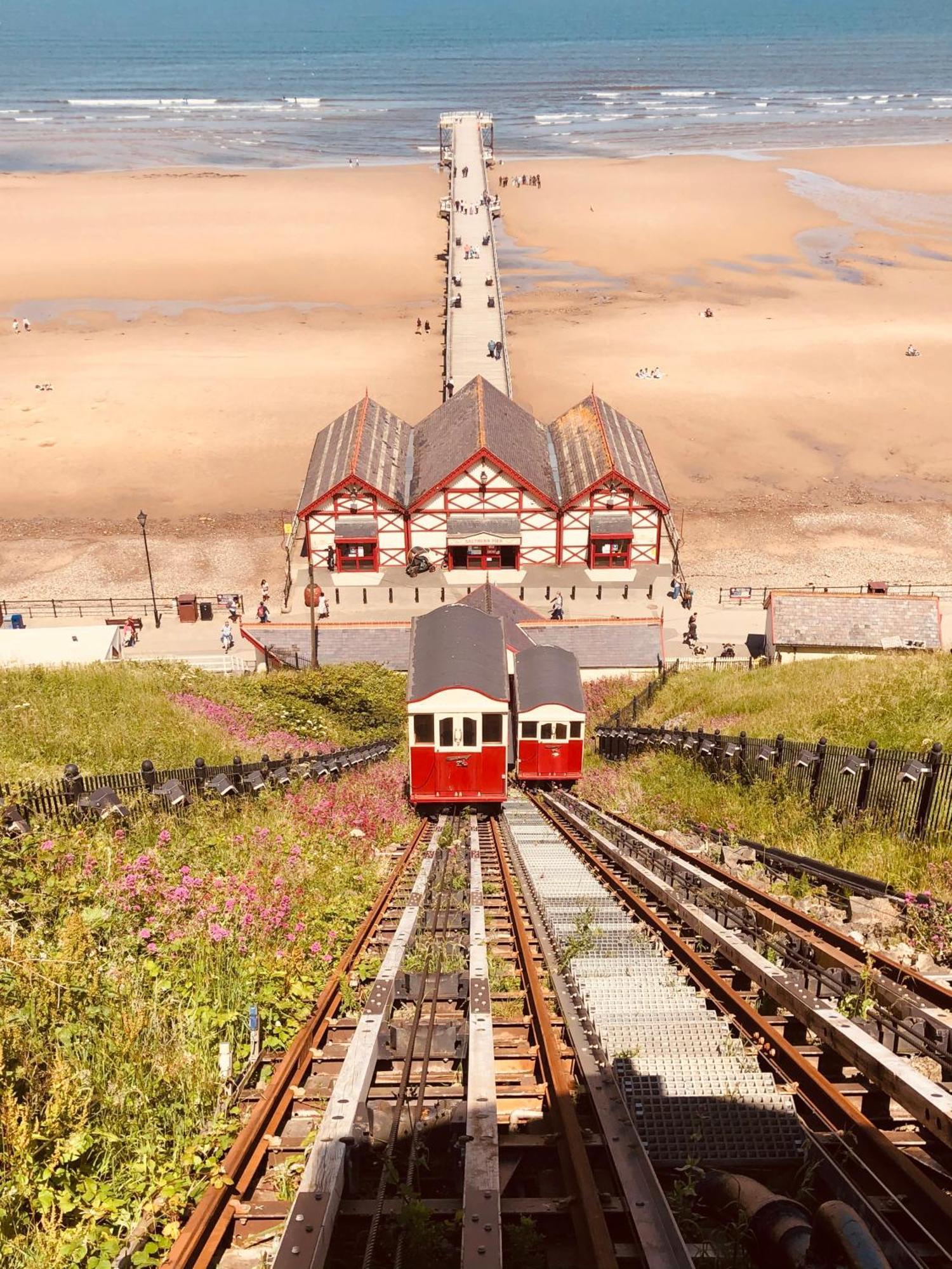 Retro Retreat, Sea View, Free Parking & Ev Plug-In Villa Whitby Dış mekan fotoğraf